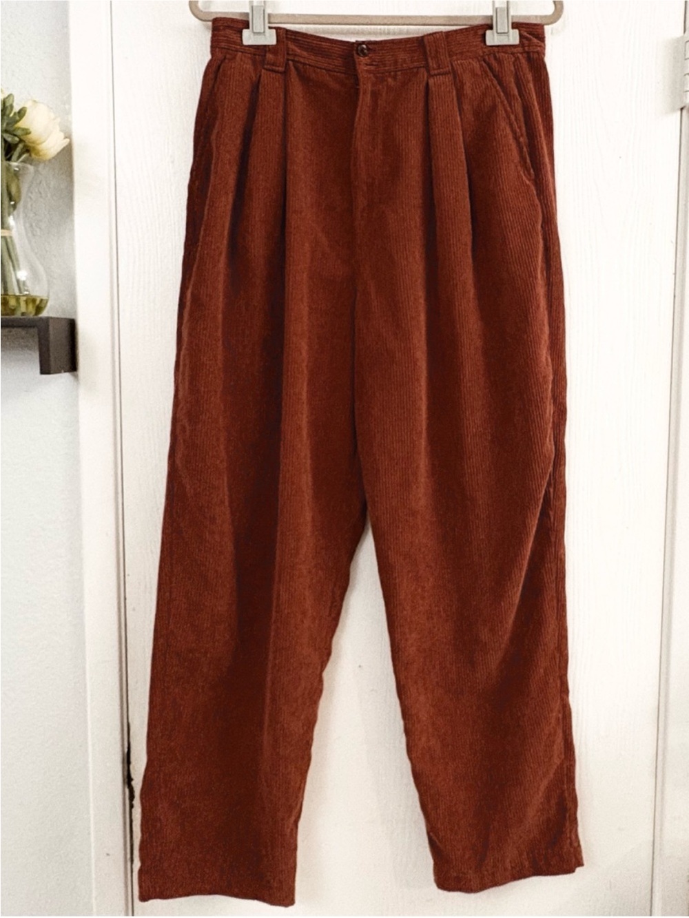 Madewell Corduroy Pants Dusty Redwood
Size 6